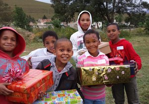Red Cross Greyton Santa Shoebox Project